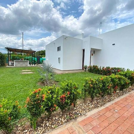 Casa Palma Roja Boutique , Piscina Privada Villa Carmen de Apicalá Екстериор снимка