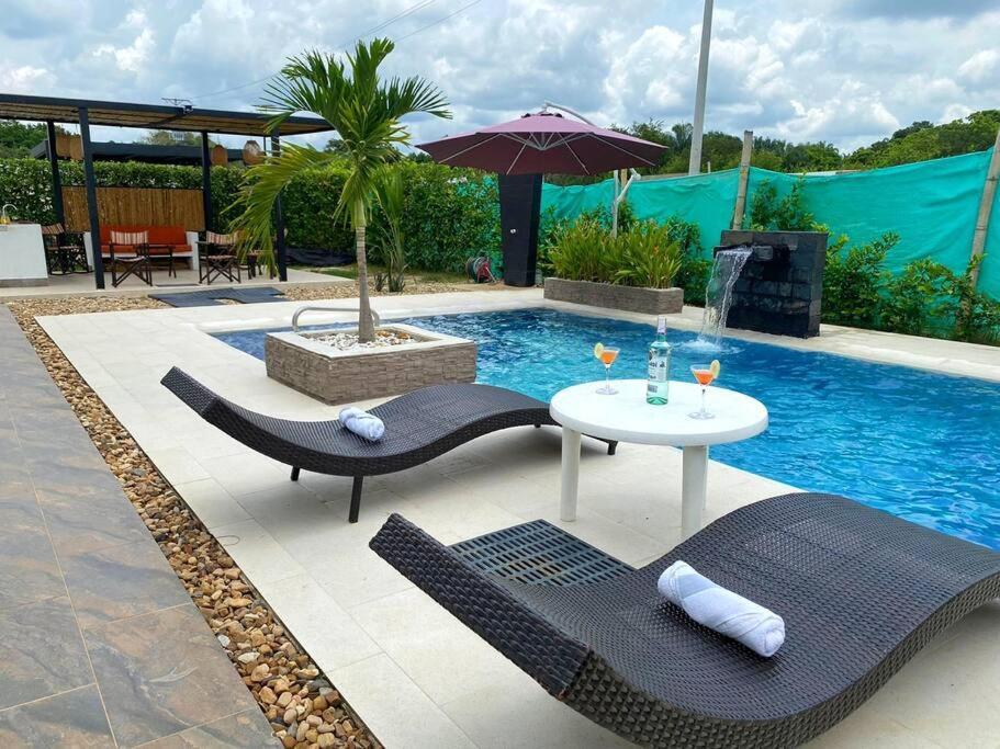 Casa Palma Roja Boutique , Piscina Privada Villa Carmen de Apicalá Екстериор снимка