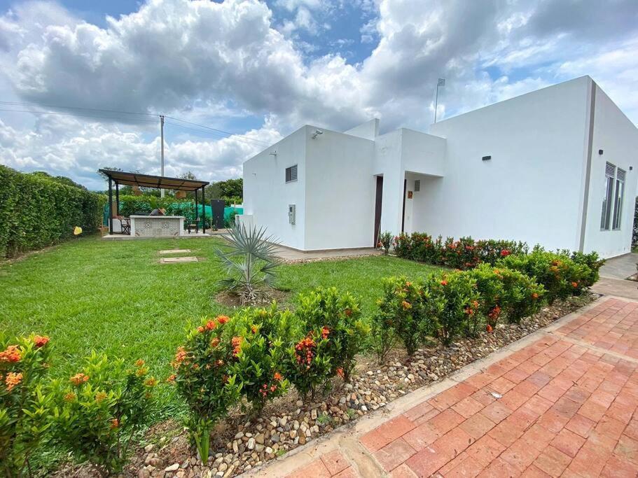 Casa Palma Roja Boutique , Piscina Privada Villa Carmen de Apicalá Екстериор снимка